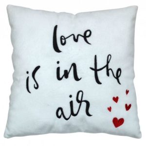 Плюшева подушка "Любов поруч"