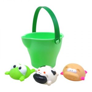 Відерце пластикове, з 3 гумовими іграшками (салатове)