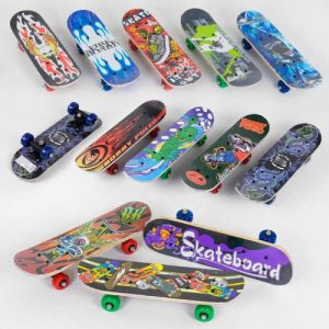 Скейт, 8 видів, колесо d = 5 cm, PVC, довжина дошки = 43см