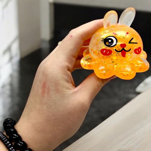 Антистрес жуйка-тягучка "Заєць-восьминіг" (зелений)