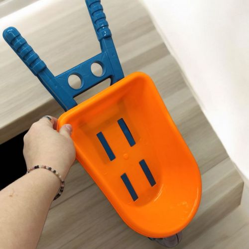 Пісочний набір з тачкою 50 см - 2 лопатки, 4 формочки