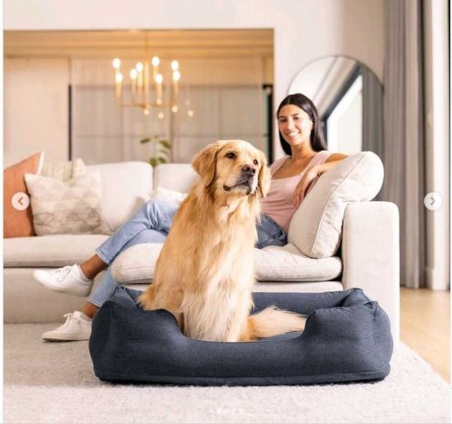 Лежанка для домашніх тварин (Розмір:97х74х23 см, максимальне навантаження - 22.7 кг)