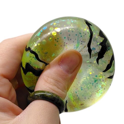 АНТИСТРЕС ЖУЙКА-ТЯГУЧКА КАВУН 5 СМ. (ПОМАРАНЧЕВИЙ)