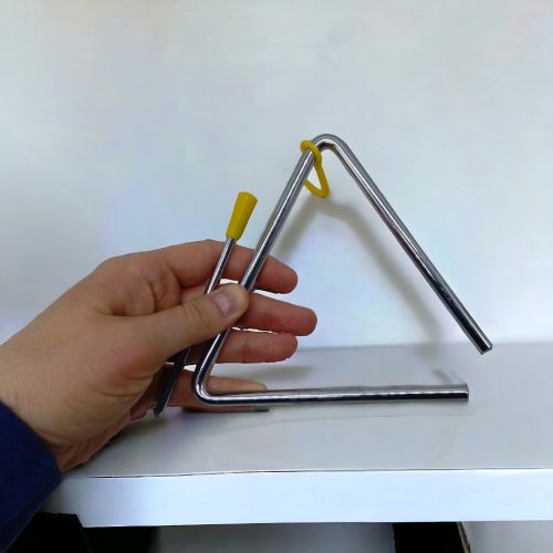 Металевий музичний трикутник 6 дюйм.