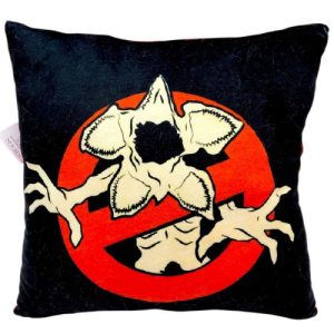 Подушка з принтом "Дивні дива" 30х30 см