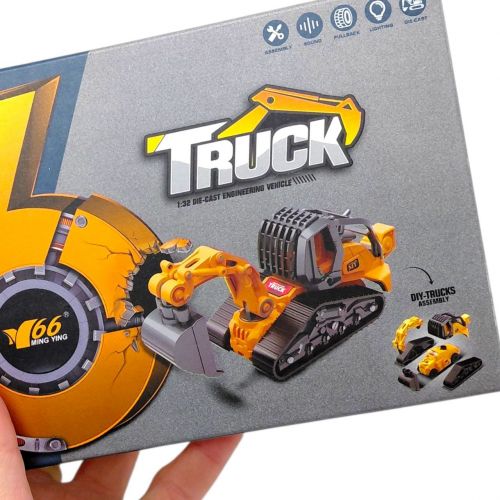 Металевий трактор з набором ковшів (7х12х17см)