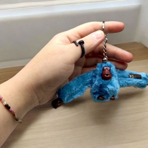 Брелок хутряний "Горила" (Кіплінг), димчато синя